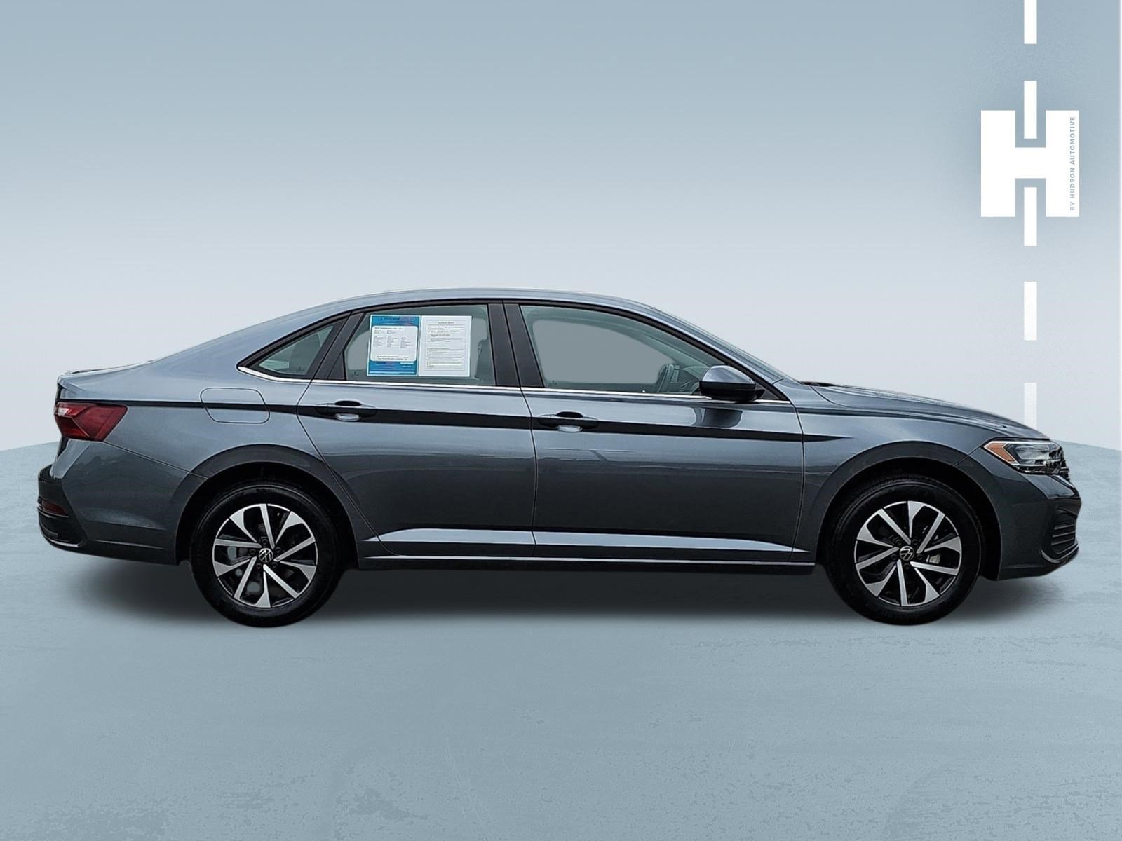 3VW5M7BUXRM101816