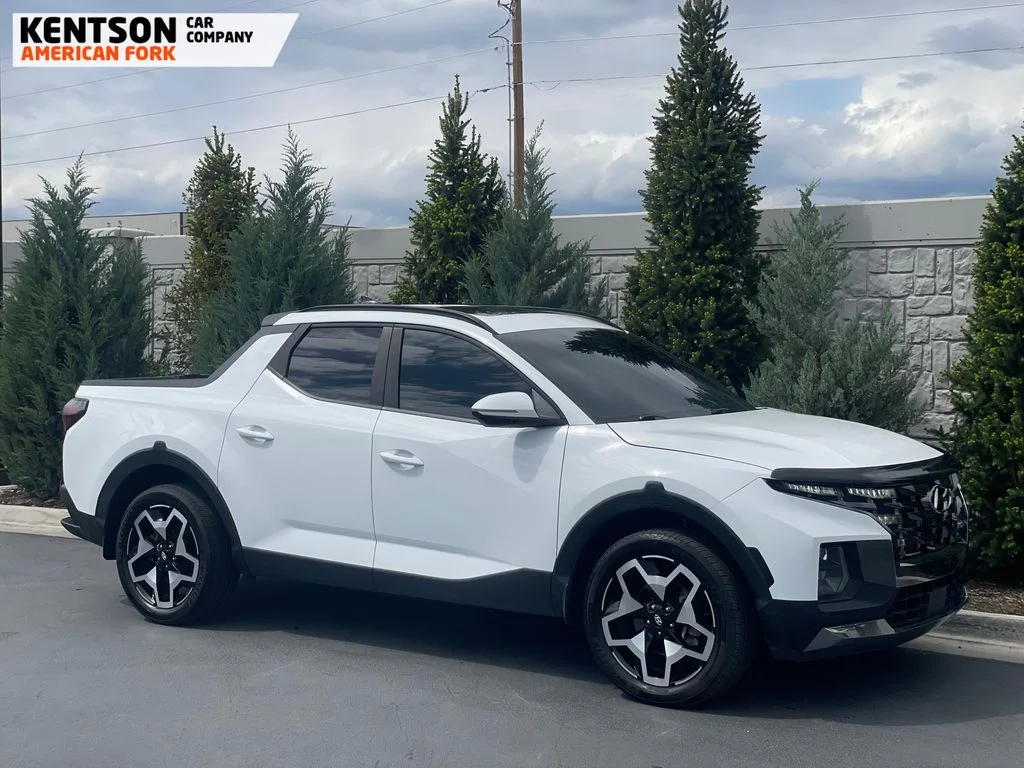 Used 2022 White Hyundai Limited image 13