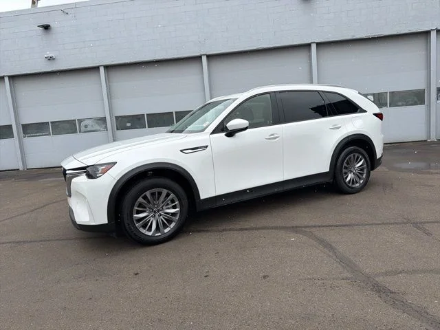 2025 Mazda CX-90 Preferred Package - Photo 19