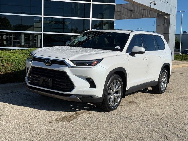Used 2024 Pearl Toyota Limited image 7