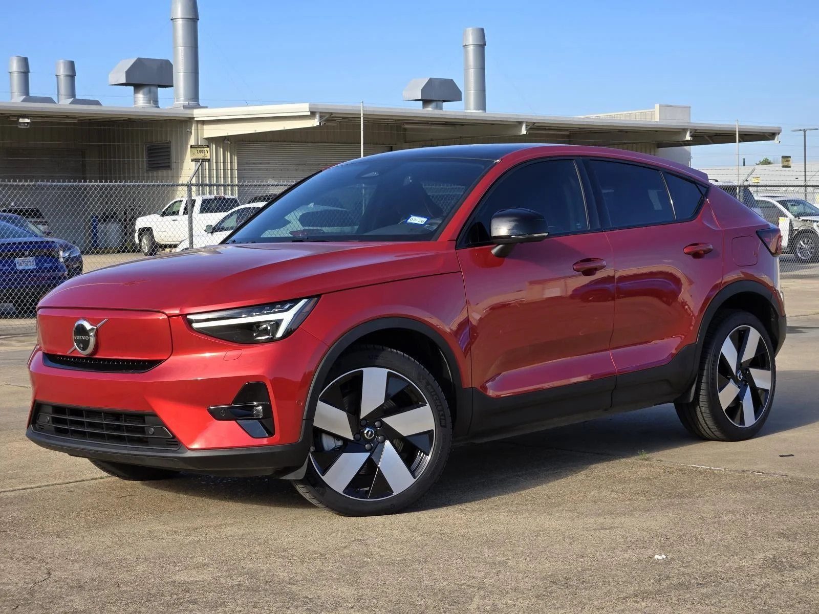 2023 Volvo C40