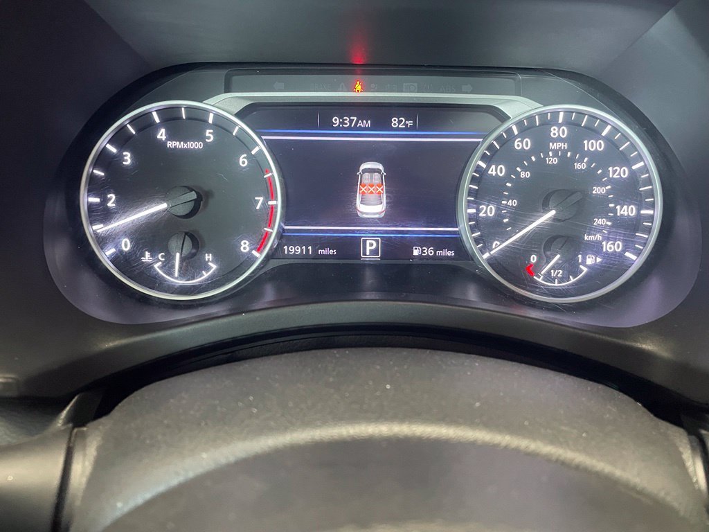 Used 2025 White Nissan SV image 7