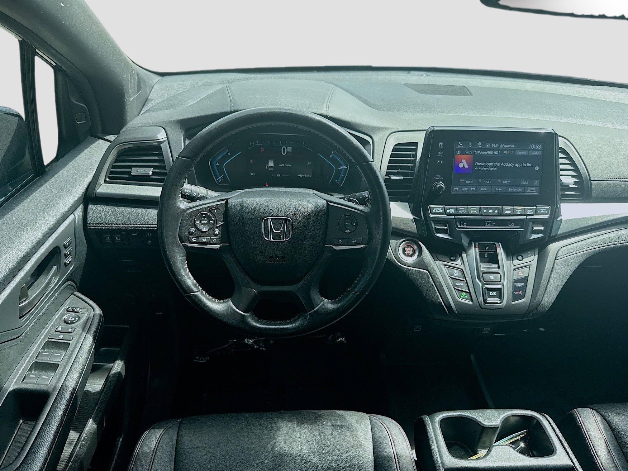 2023 Honda Odyssey SPORT - Photo 17