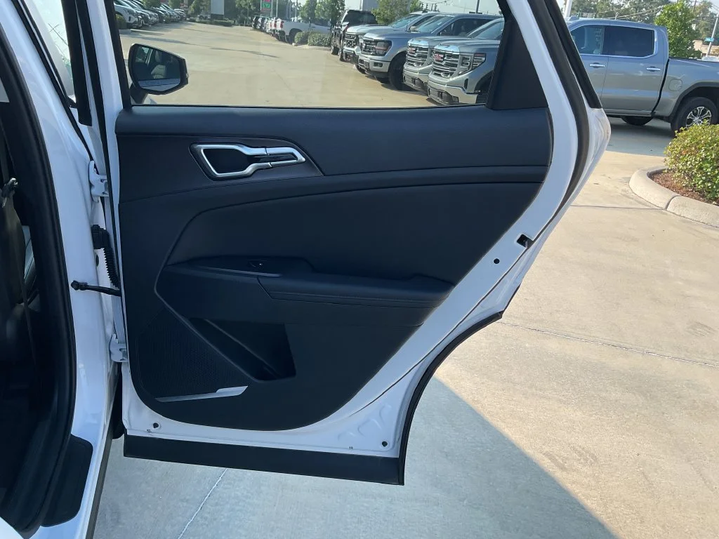 Used 2026 White Kia EX image 15