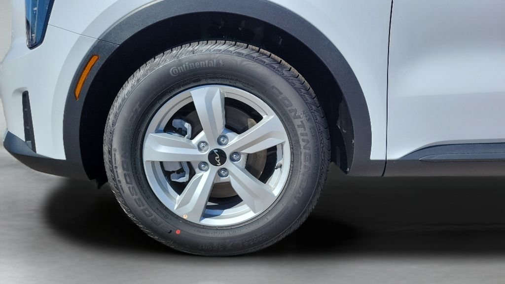 2026 Kia Sorento LX - Photo 10