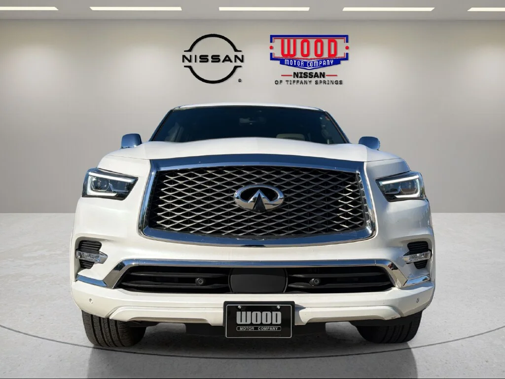 Used 2023 Moonstone White INFINITI Sensory image 6