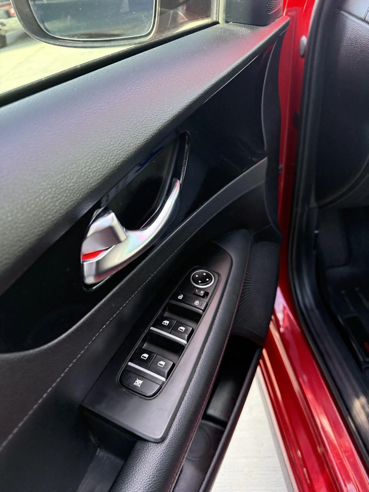 Used 2023 Currant Red Kia GT image 12