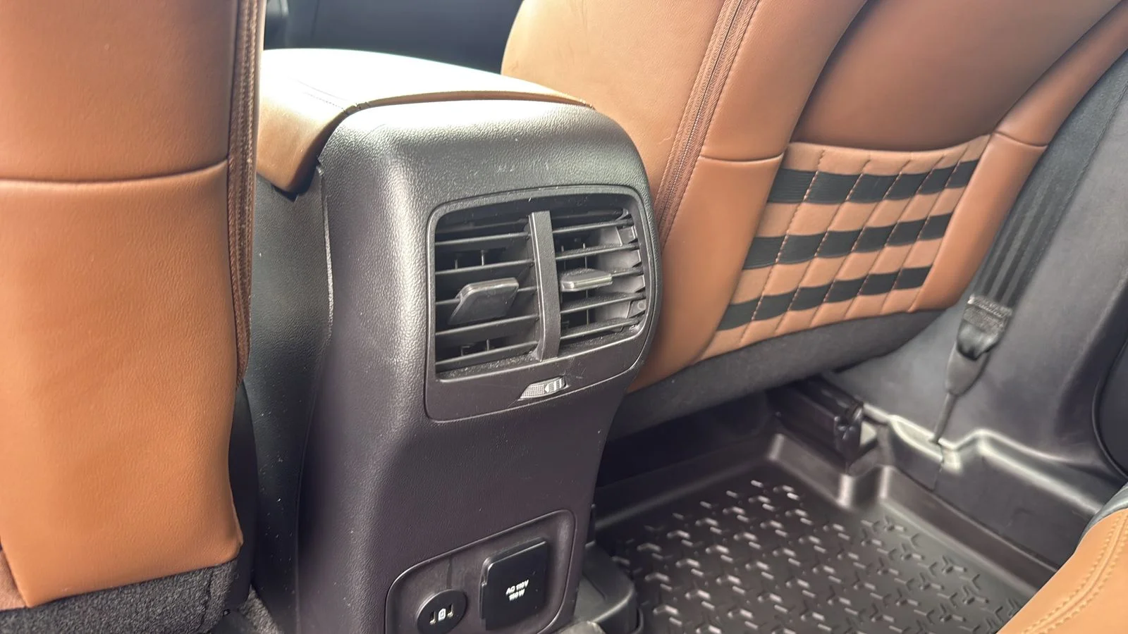 Used 2023 Blue Ford Outer Banks image 27