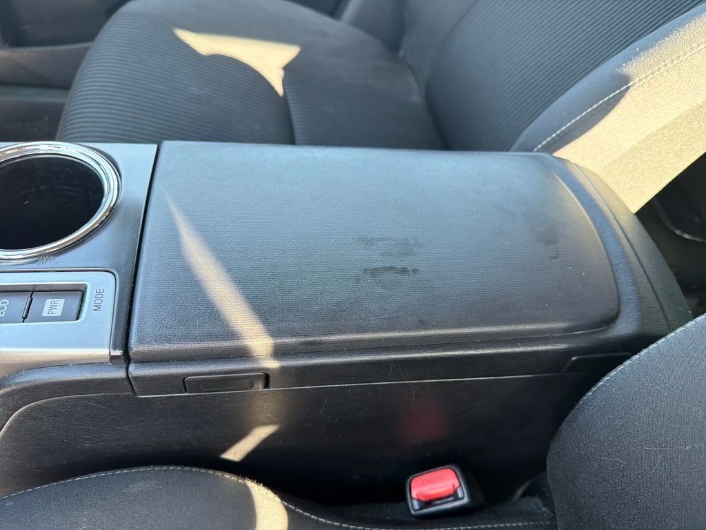 Used 2016 Gray Toyota Three image 25