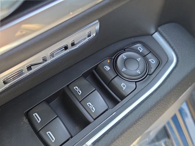 Used 2025 Downpour Metallic GMC Denali image 23