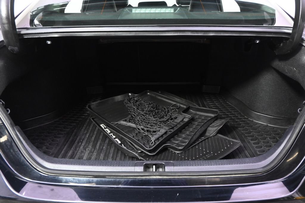 Used 2019 Midnight Black Metallic Toyota SE image 19
