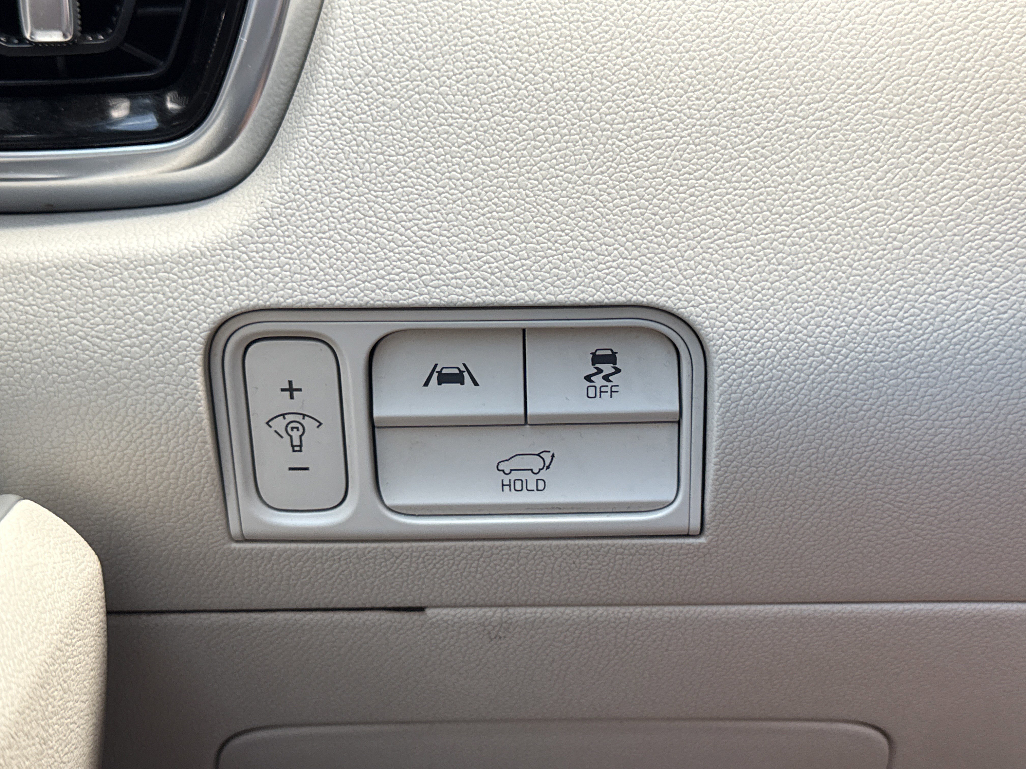 Used 2022 Glacial White Pearl Kia SX image 23