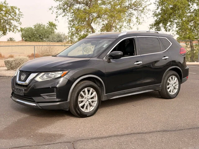 2020 Nissan Rogue SV