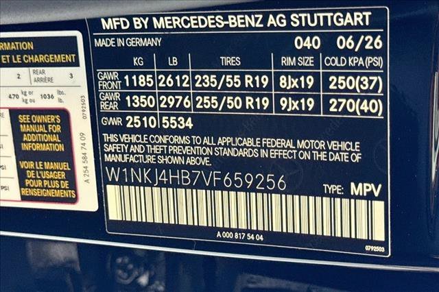 New 2027 Black Mercedes-Benz GLC 300 image 60