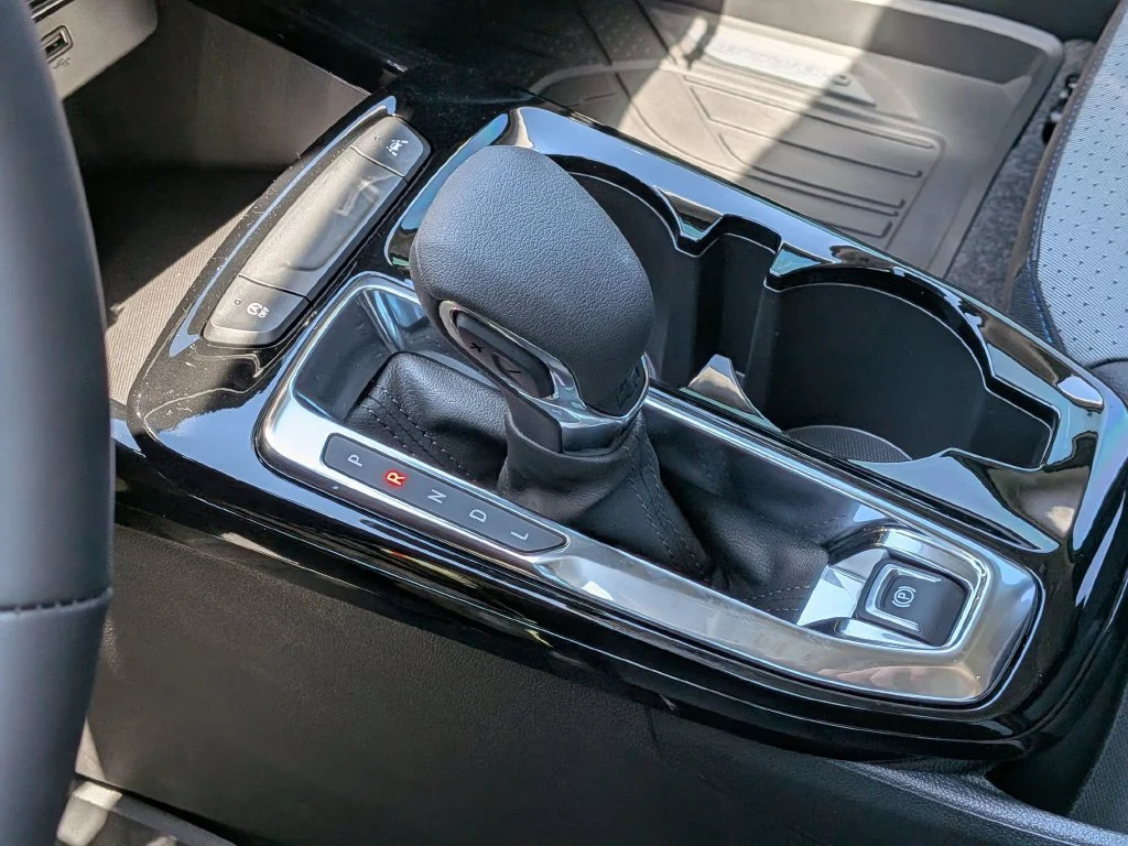 New 2026 Sterling Gray Metallic Chevrolet LT image 20