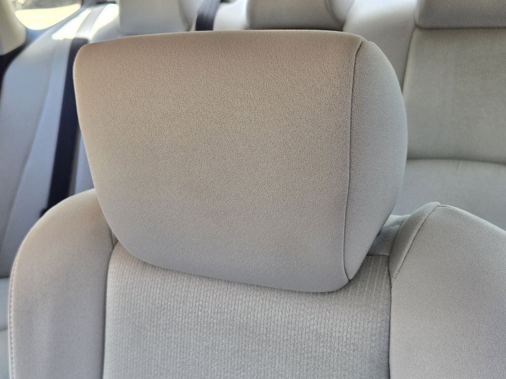 Used 2018 Black Honda LX image 17
