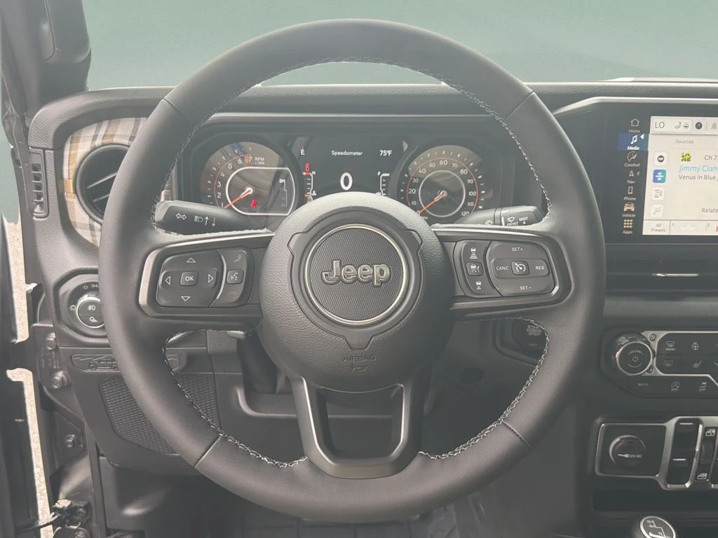 New 2026 Granite Crystal Metallic Clear-Coat Exterior Paint Jeep 85th Anniversary Edition image 17