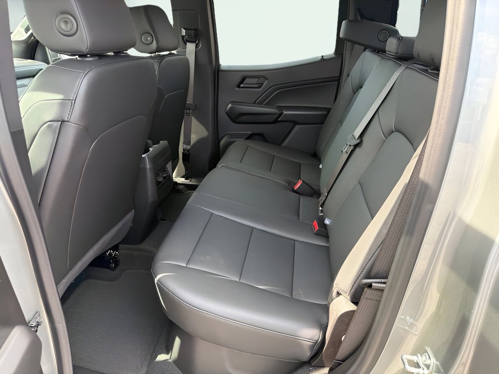 2026 Chevrolet Colorado Trail Boss - Photo 12