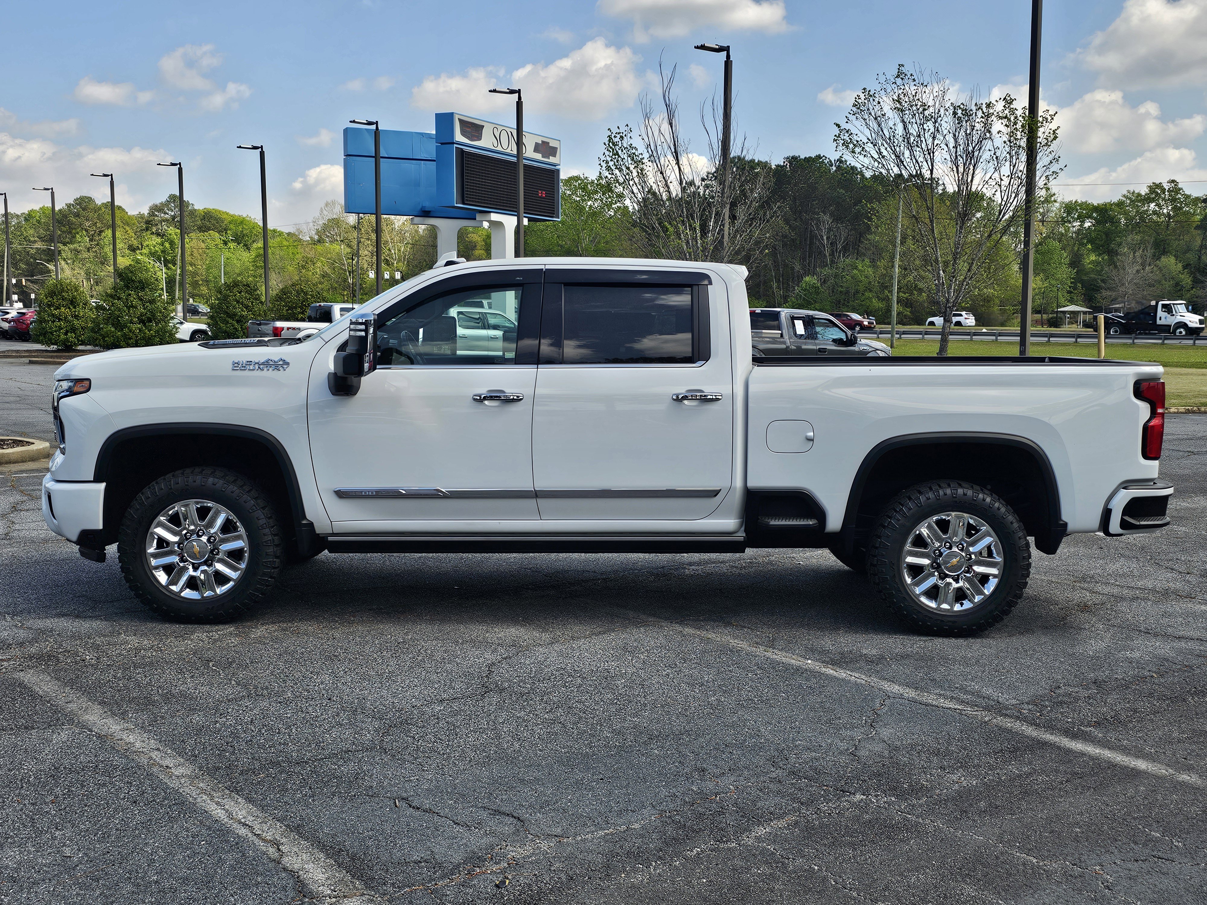 2024 Chevrolet Silverado 3500HD High Country - Photo 15