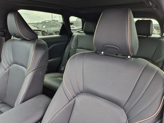 2026 Toyota Crown Signia Limited - Photo 12