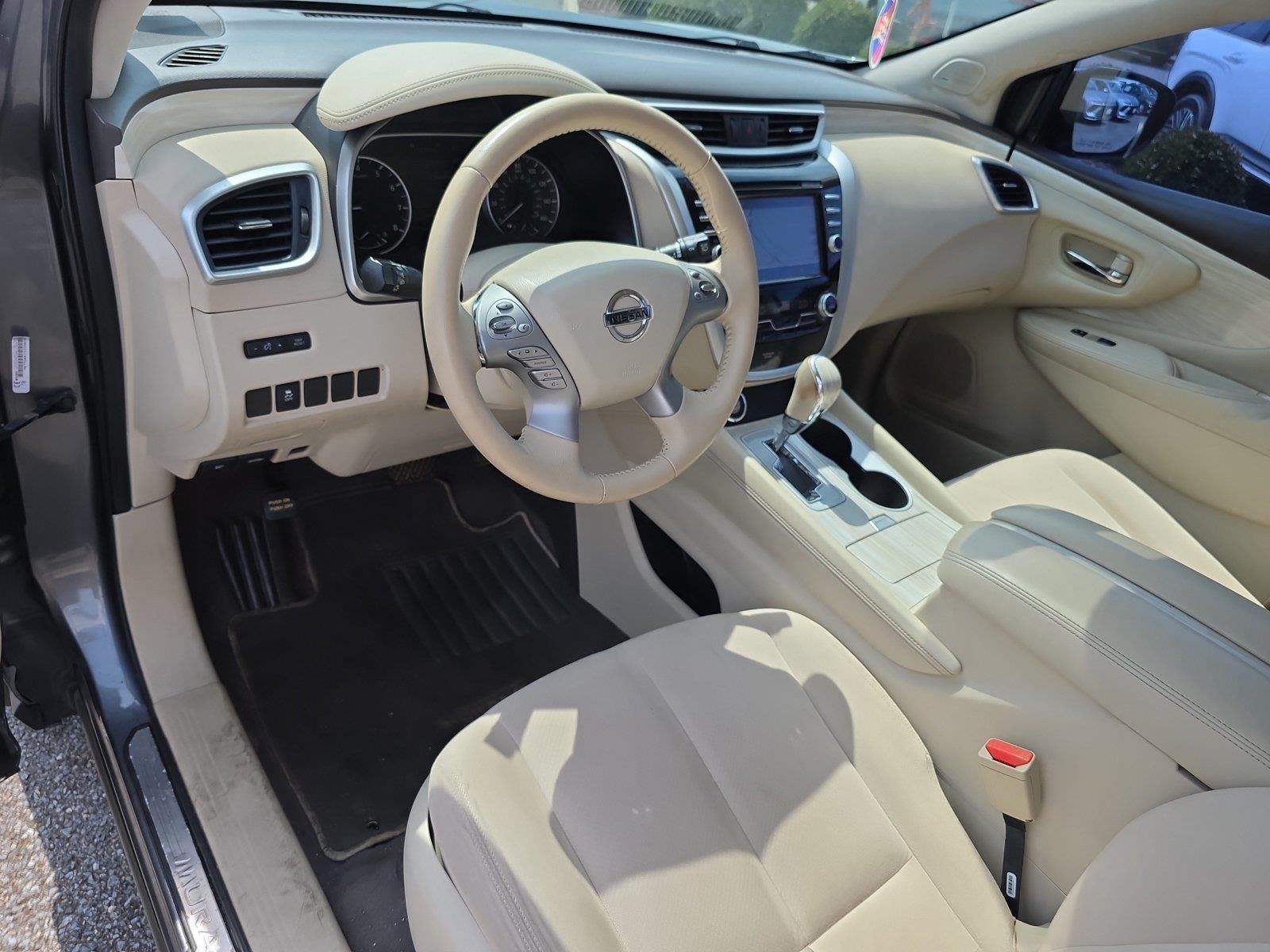 Used 2016 Gun Metallic Nissan SV image 26