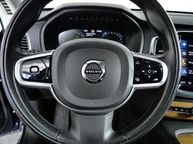 Certified Used 2022  Volvo T5 Momentum image 23