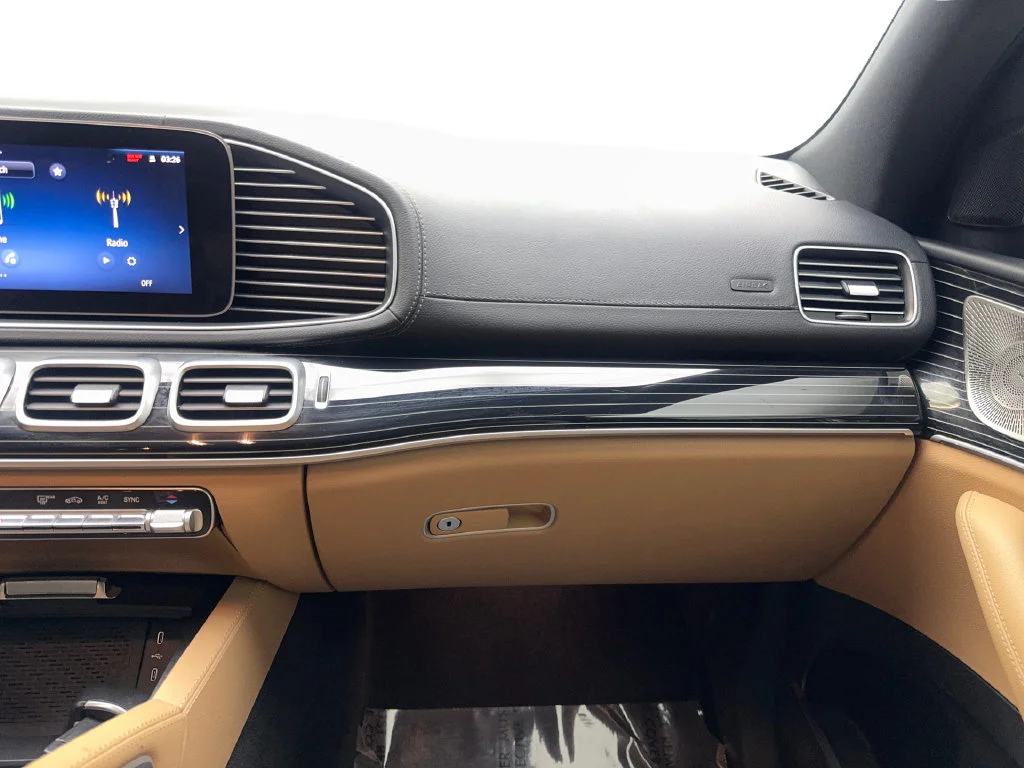 Used 2025 White Mercedes-Benz GLS 450 image 62