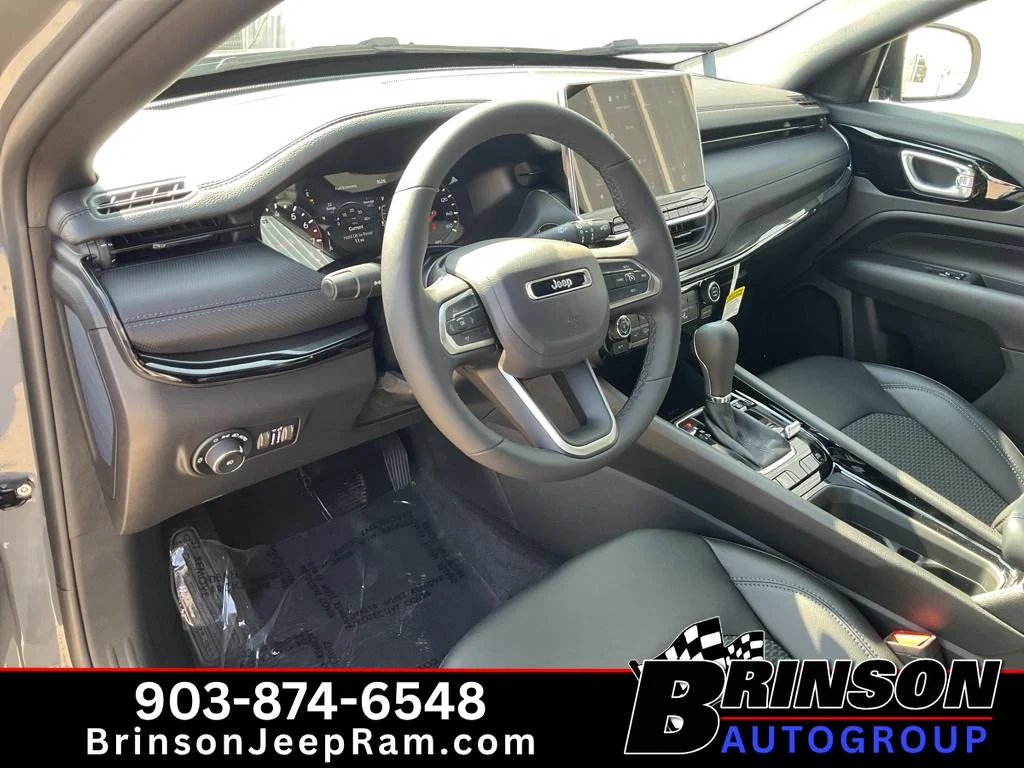 New 2026 Sting-Gray Clearcoat Jeep Latitude Altitude image 12