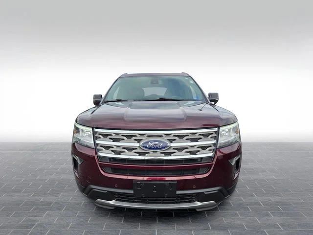 Used 2018 Red Ford XLT image 2
