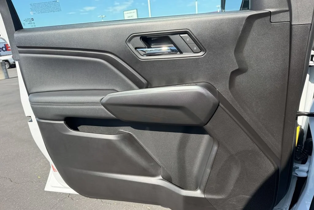 New 2026 Summit White GMC Elevation image 14