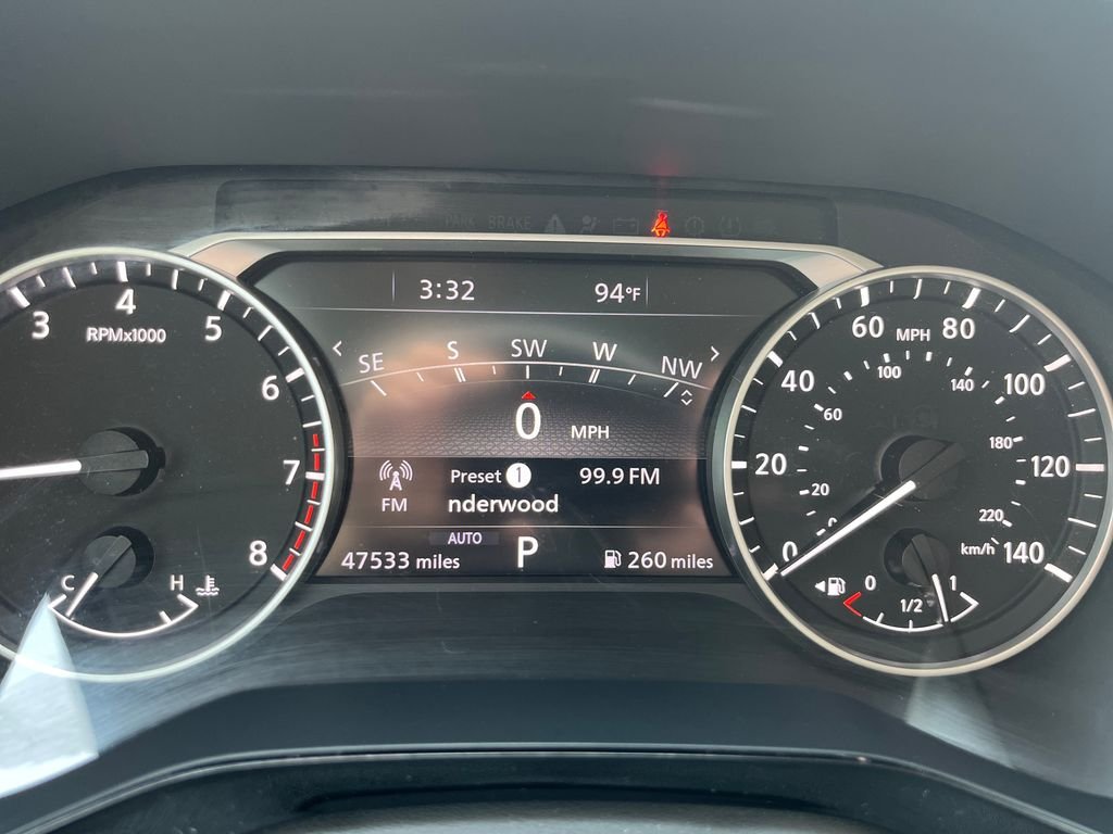 Used 2023 White Nissan SL image 16