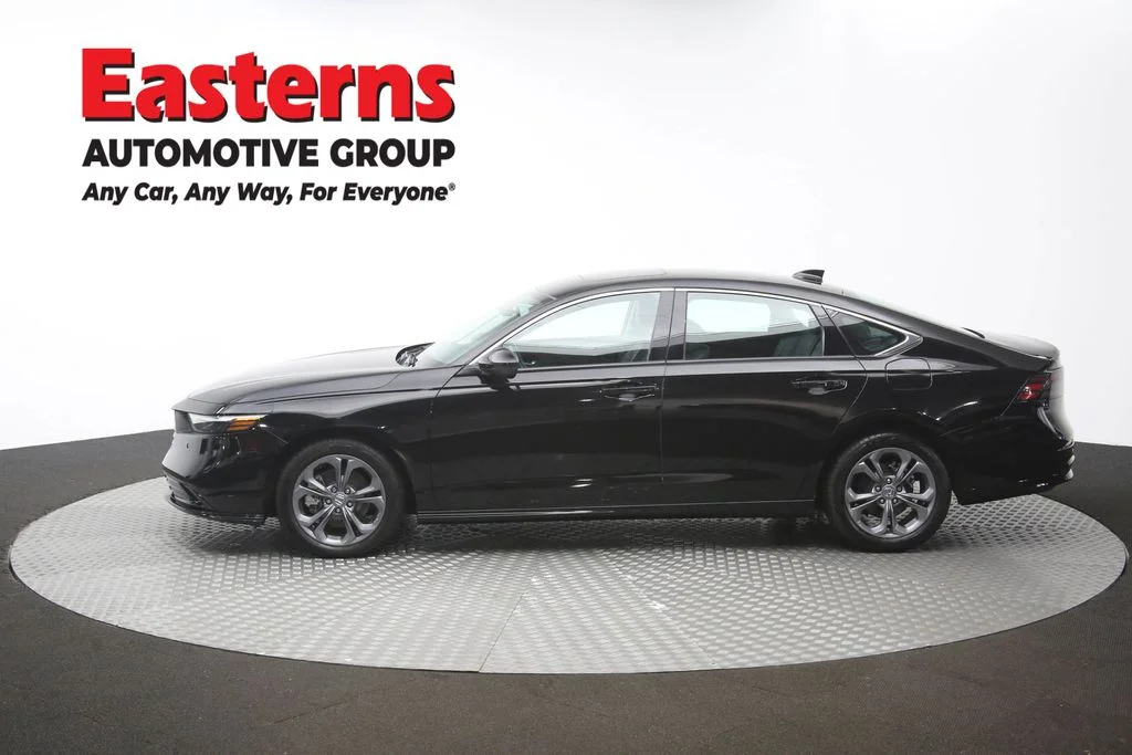 Used 2024 Black Honda EX-L image 61
