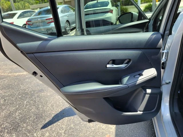 Used 2023 Silver Nissan SV image 9