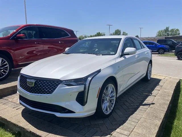2023 Cadillac CT4