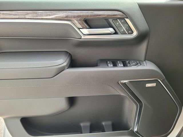 2025 Chevrolet Silverado 1500 LTZ - Photo 21