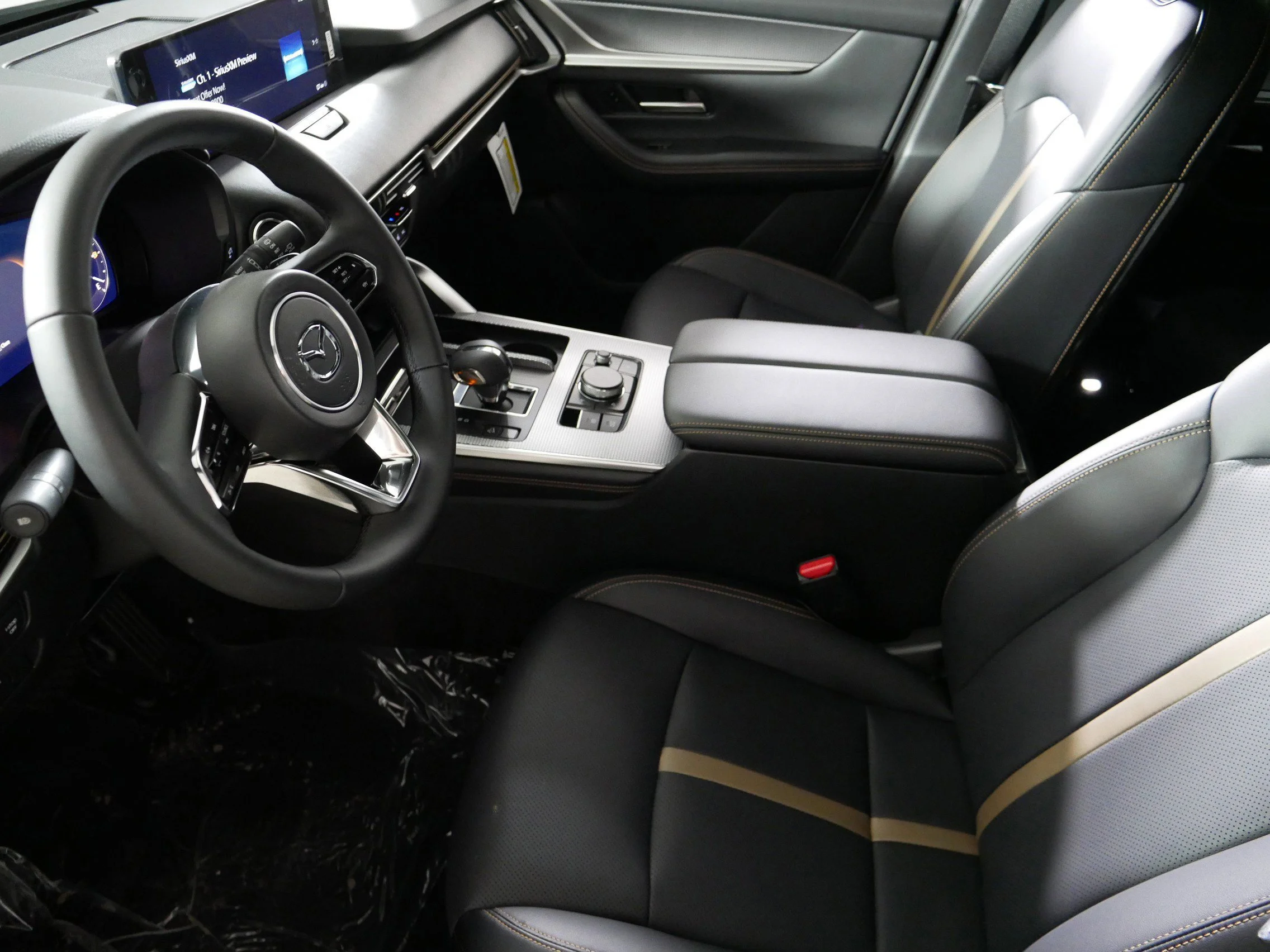 New 2026 Rhodium White Premium Mazda 3.3 Turbo S Premium image 4
