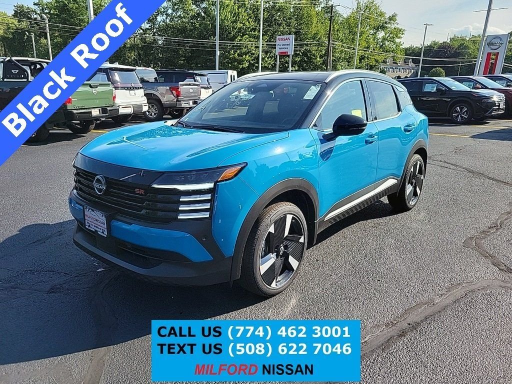 2025 Nissan Kicks SR AWD