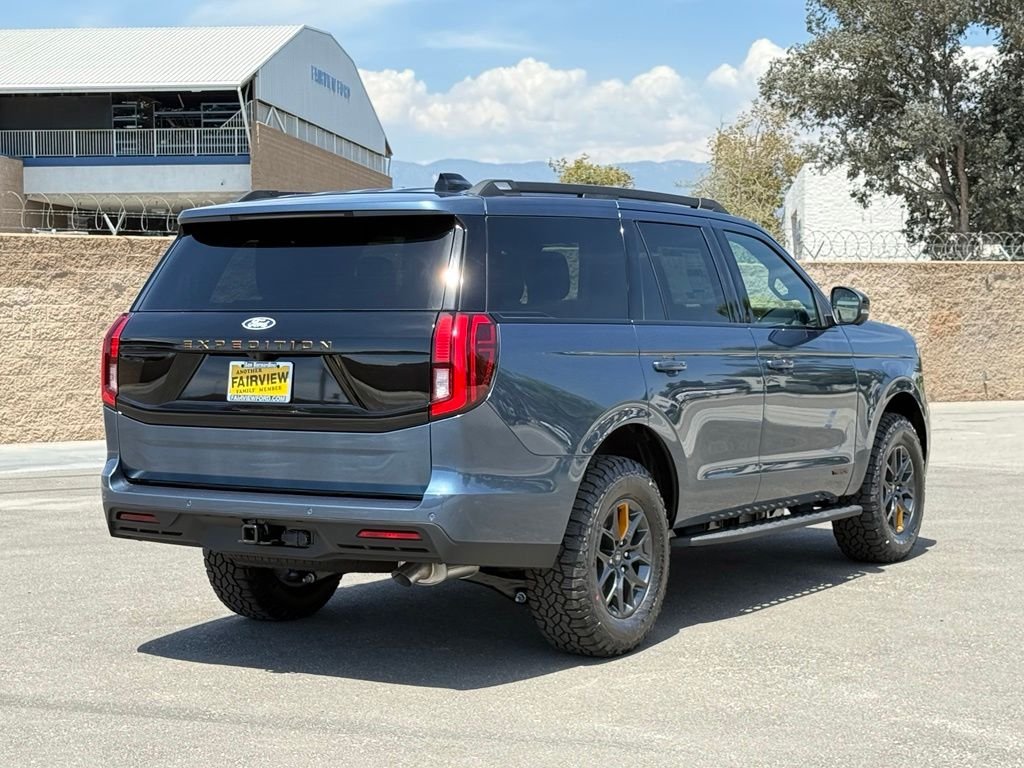 New 2027 Nocturnal Blue Metallic Ford Tremor® image 3