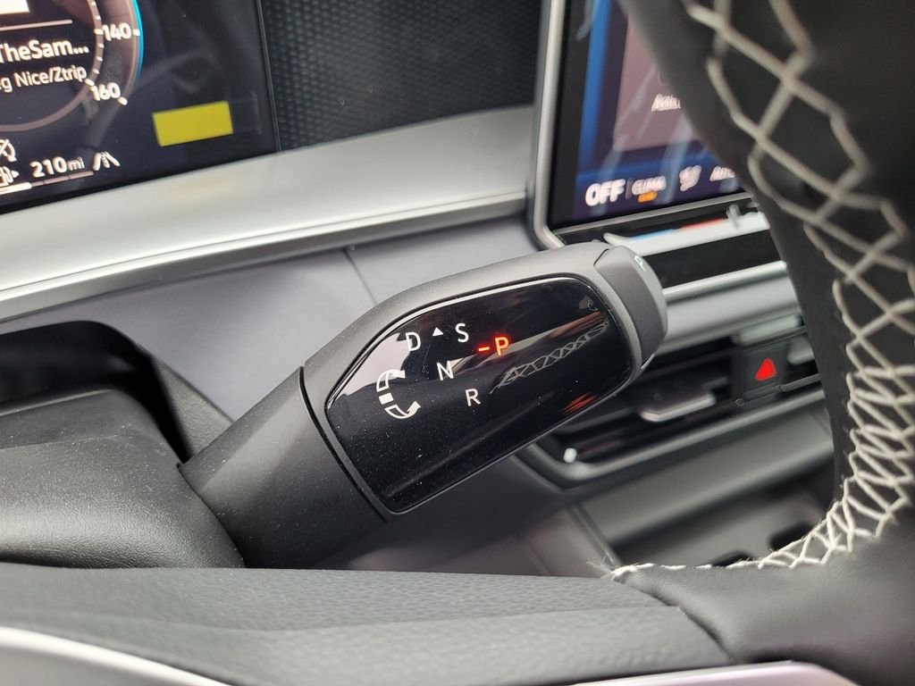 New 2026 Black Volkswagen 2.0T SE image 23