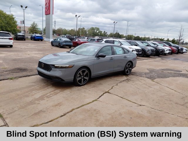 New 2026 Urban Gray Pearl Honda SE image 9