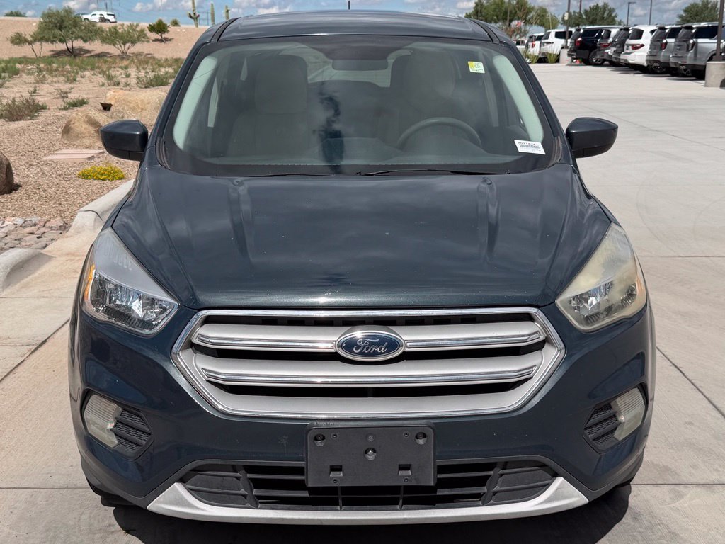 Used 2019 Green Ford SE image 3