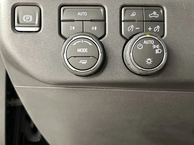 2026 Chevrolet Silverado 1500 LT - Photo 11