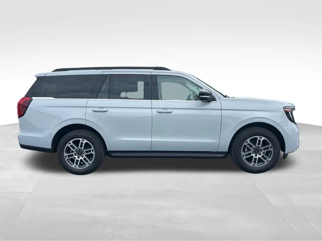 New 2026 Space Silver Metallic Ford Active image 7