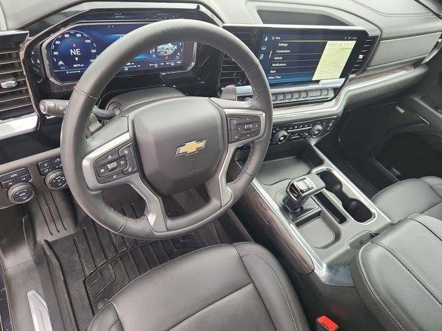 2024 Chevrolet Silverado 1500 LTZ - Photo 10