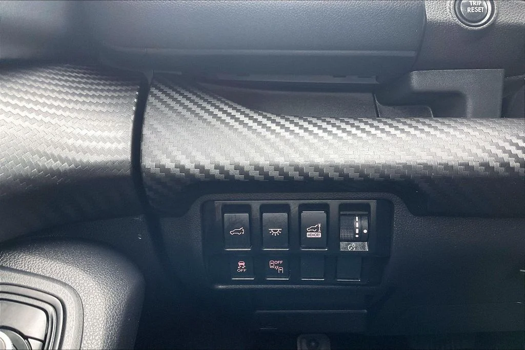 Used 2022 Brown Subaru Onyx Edition image 35