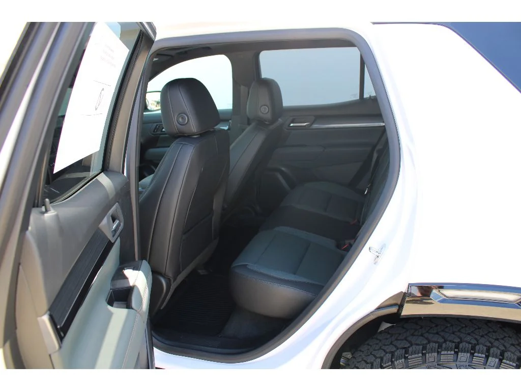 2026 GMC Terrain AT4 - Photo 6