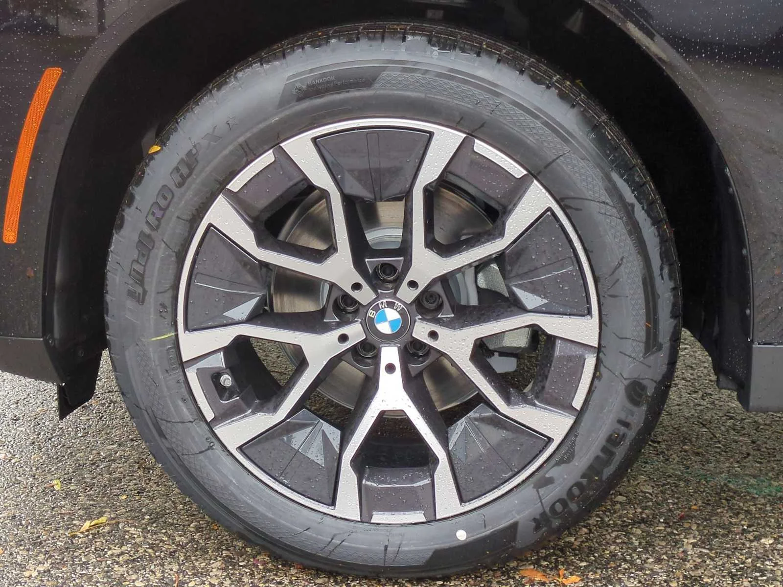 New 2026 Black Sapphire Metallic BMW 30 xDrive image 14