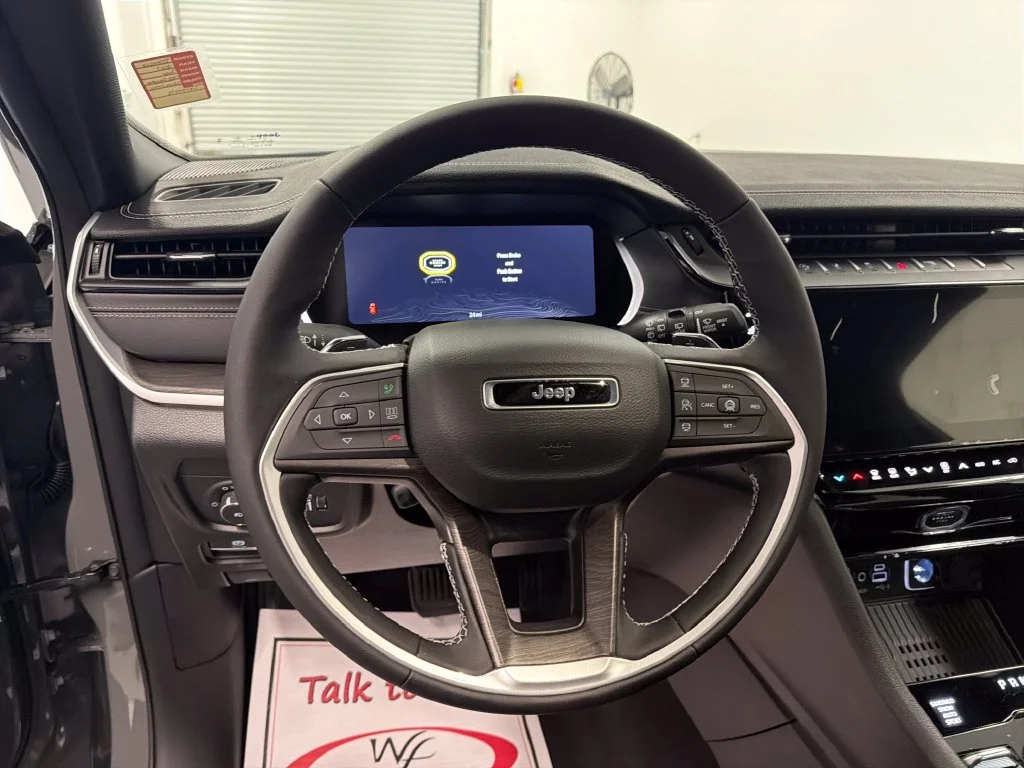 New 2027 Gray Jeep Limited image 23