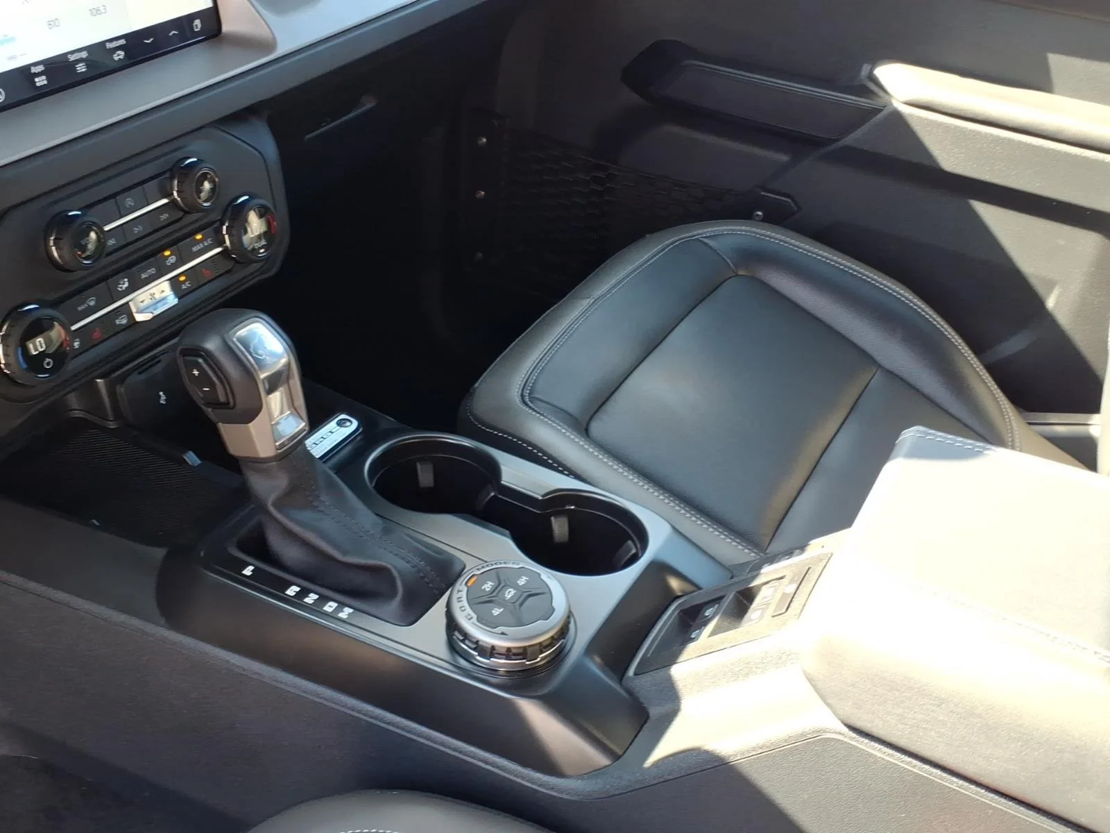 Used 2025 Oxford White Ford Outer Banks image 20