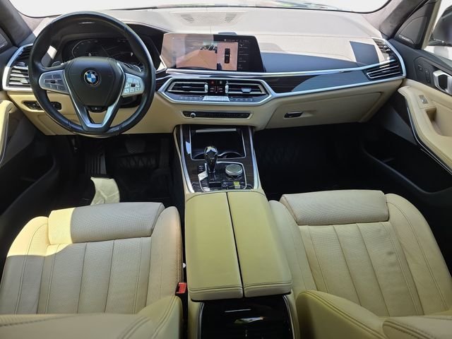 Used 2021 Black BMW xDrive40i image 10